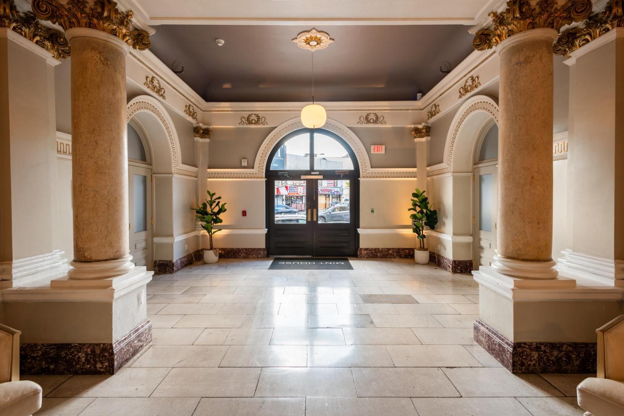 Mint House At The Divine Lorraine Hotel - Philadelphia Ngoại thất bức ảnh